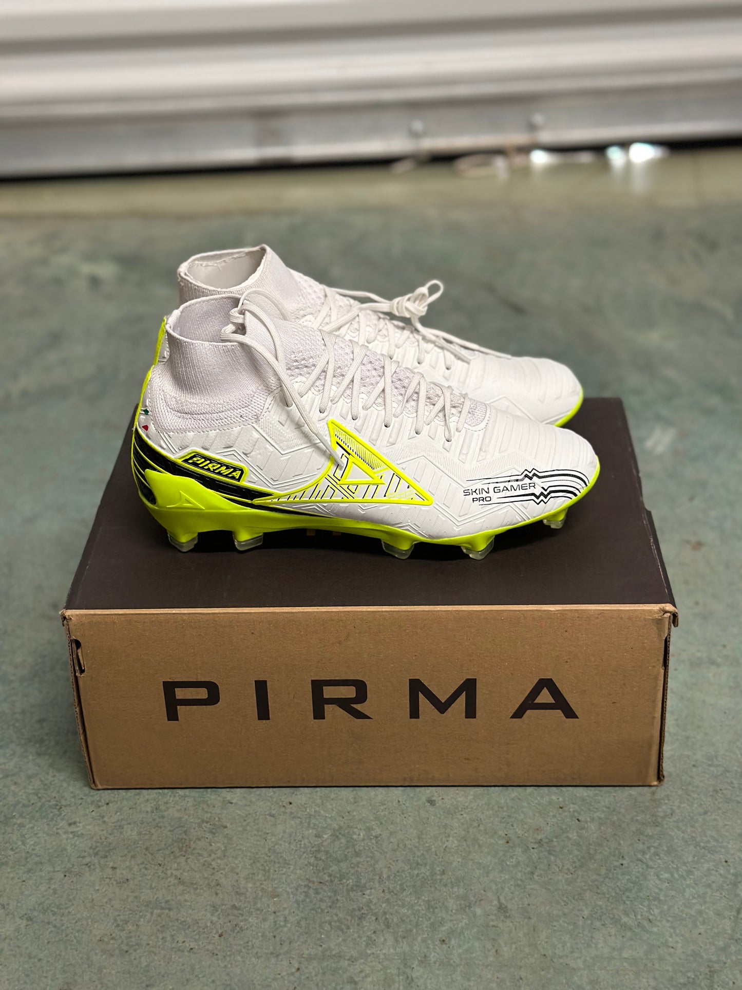 Pirma Soccer Outdoor Cleats